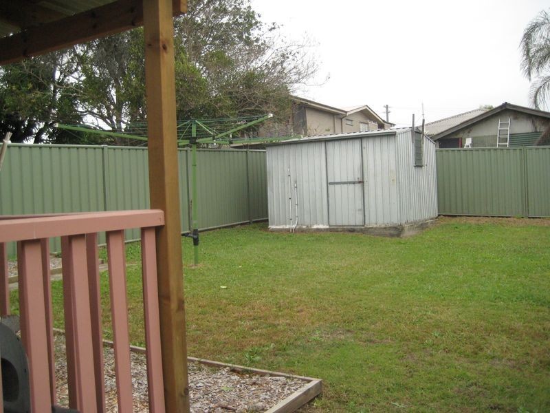 Room 1/77 Highgate St, Coopers Plains QLD 4108