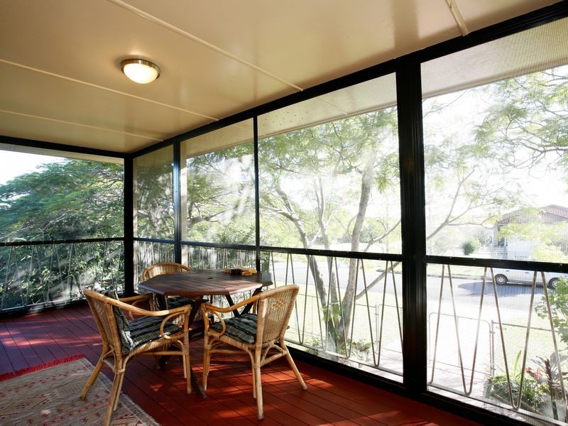 36 Chalfont St, Salisbury QLD 4107