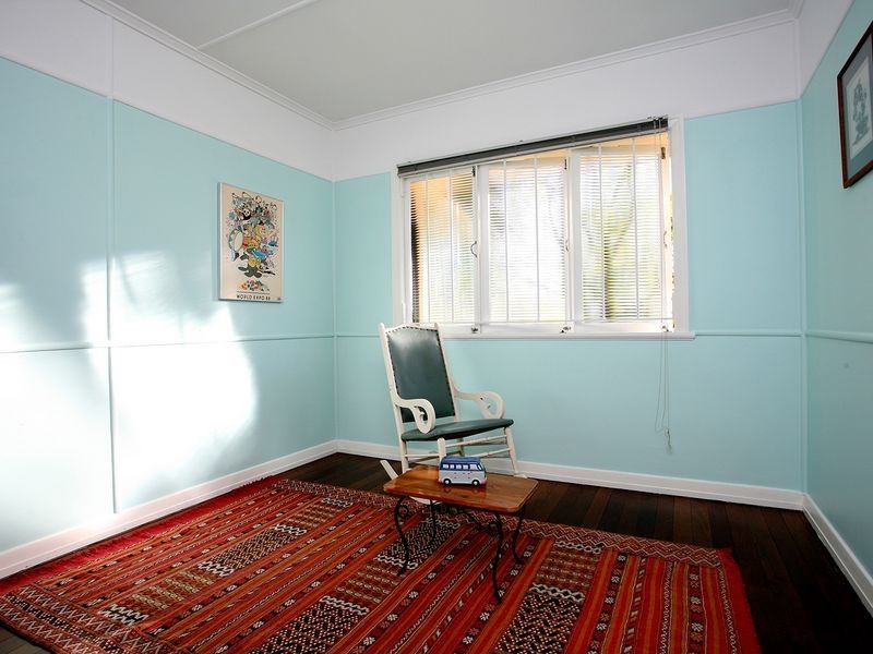 36 Chalfont St, Salisbury QLD 4107