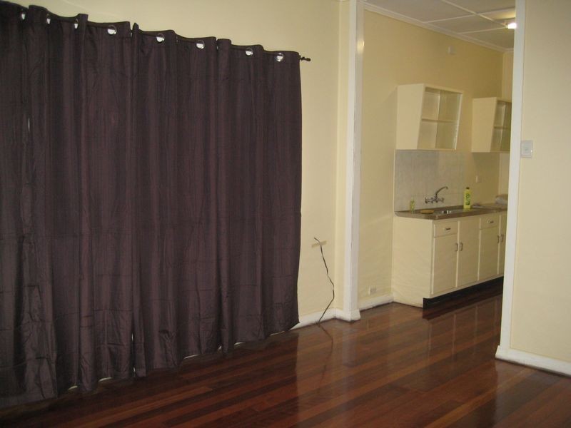 9 Penrith St, Salisbury QLD 4107