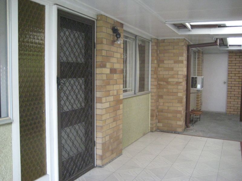 25 Benaud St, Macgregor QLD 4109