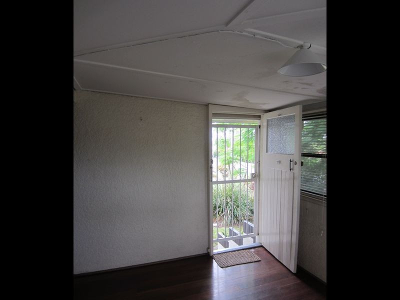 8 Olivia Ave, Salisbury QLD 4107