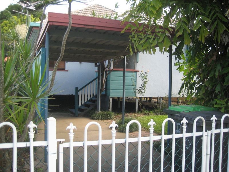 30 Salisbury St, Rocklea QLD 4106