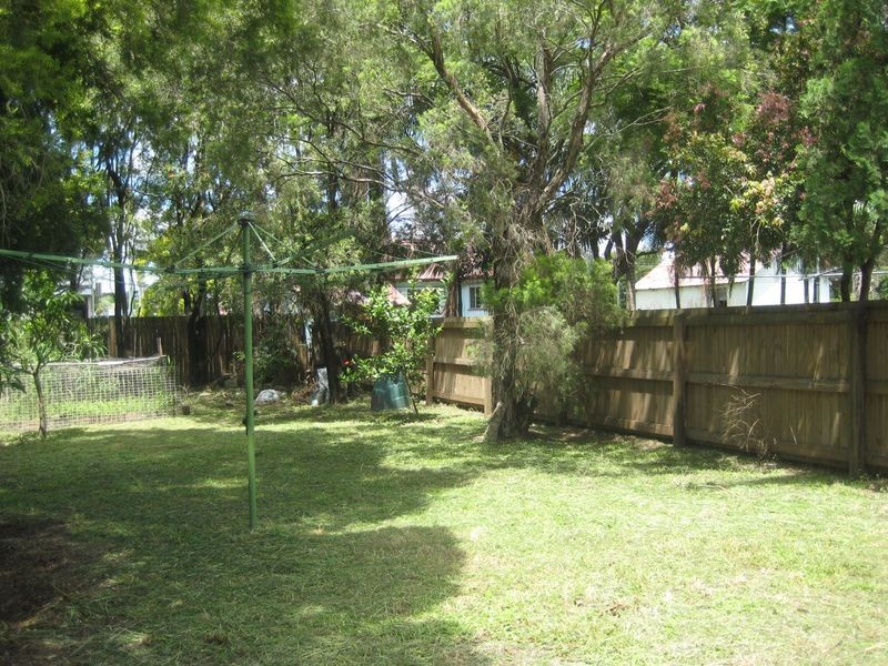 30 Salisbury St, Rocklea QLD 4106