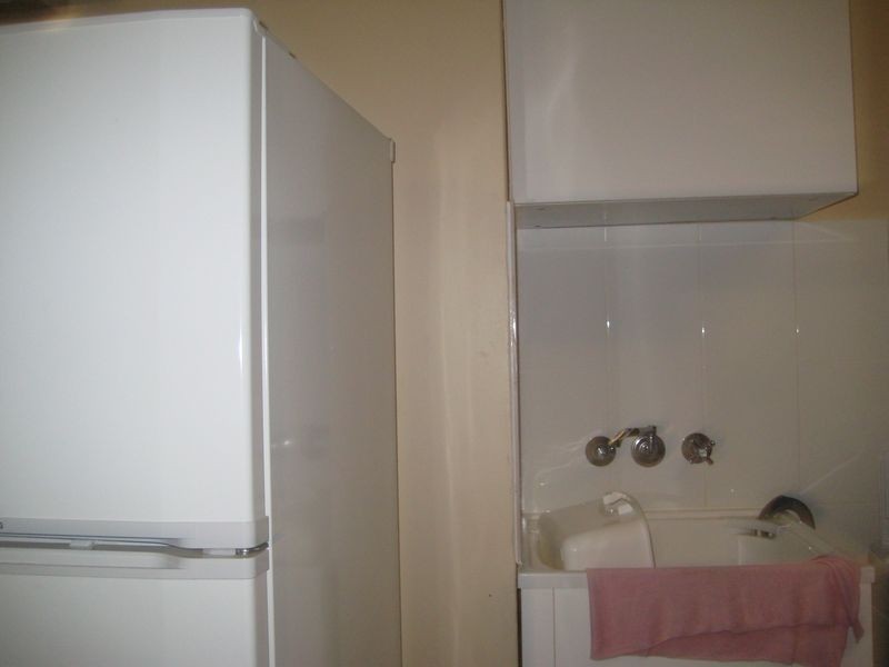 Room 3/77 Highgate St, Coopers Plains QLD 4108