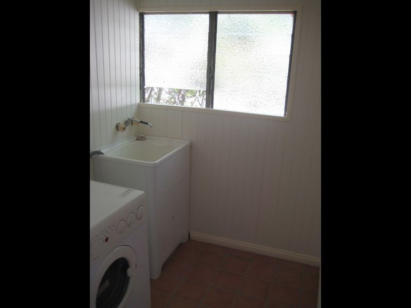 28 Golda Ave, Salisbury QLD 4107