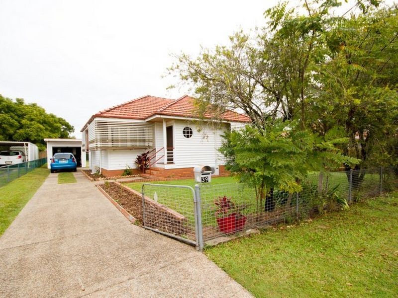 39 Blackwood Rd, Salisbury QLD 4107
