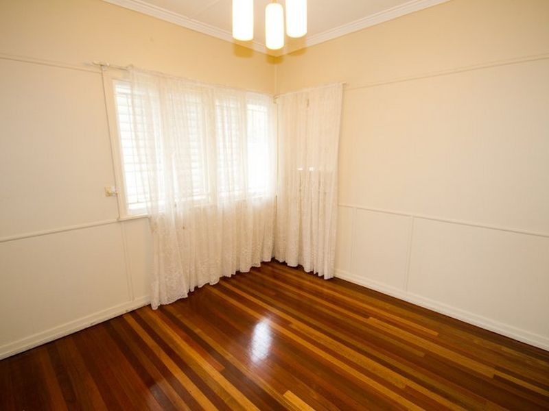 39 Blackwood Rd, Salisbury QLD 4107