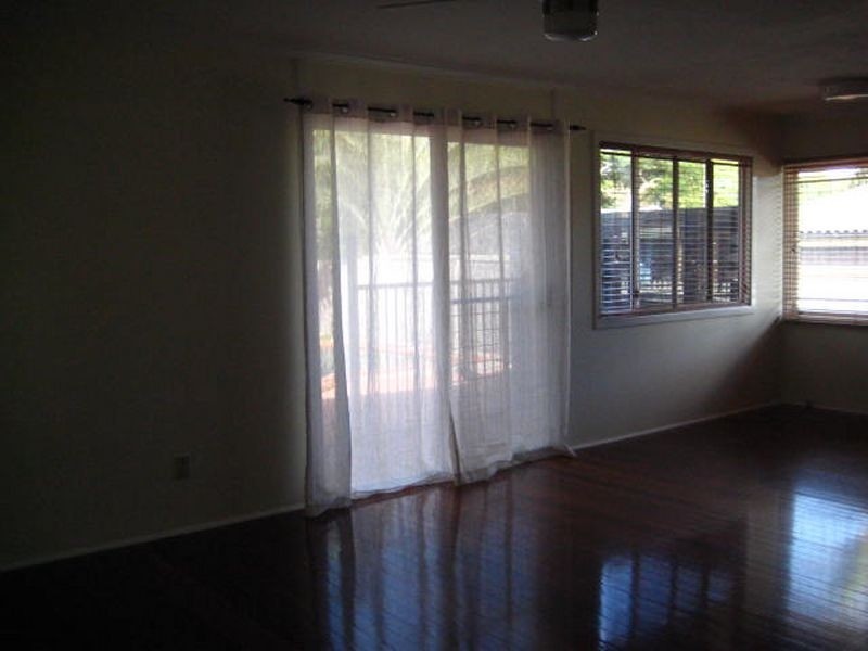 11 Marfayley Street, Salisbury QLD 4107