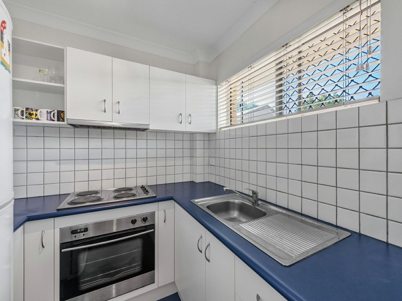 2/22 Princess Street, Fairfield QLD 4103