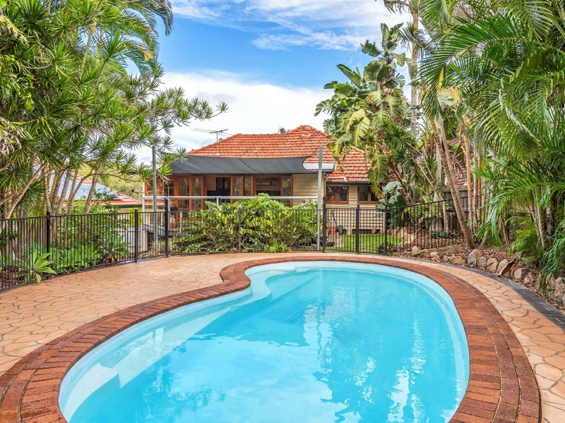 22 Pallaranda Street, Tarragindi QLD 4121