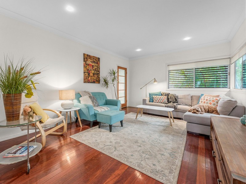 22 Pallaranda Street, Tarragindi QLD 4121