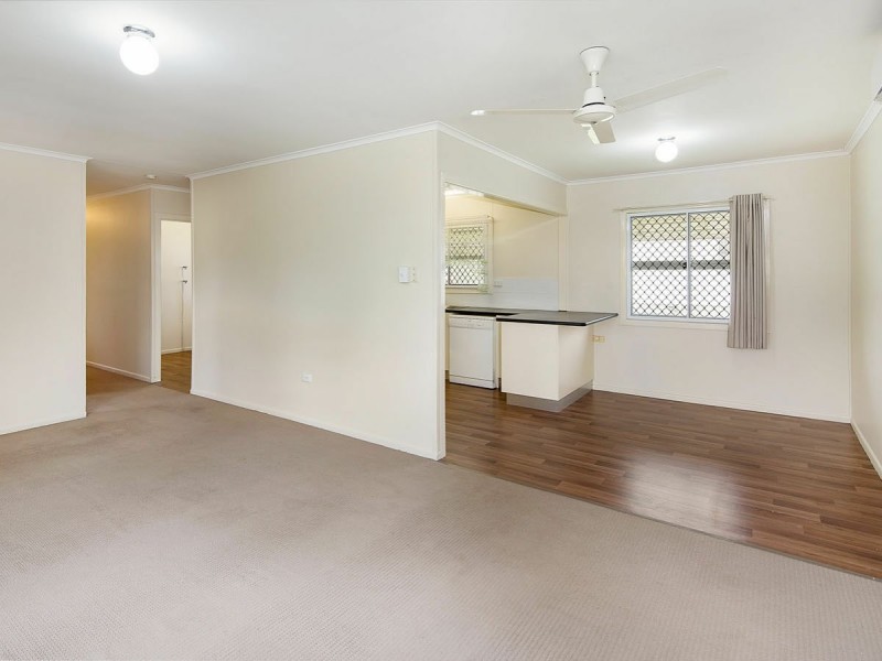 15 Barham Street, Coopers Plains QLD 4108