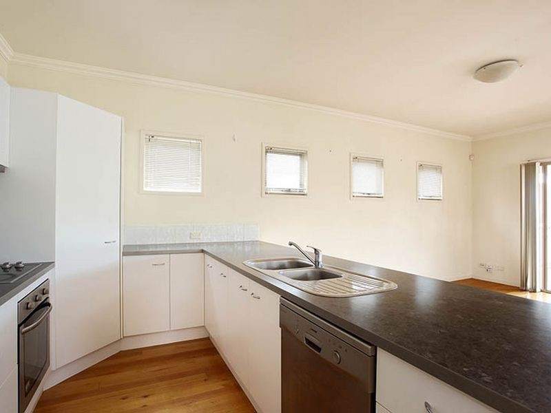 87a Laura St, Tarragindi QLD 4121