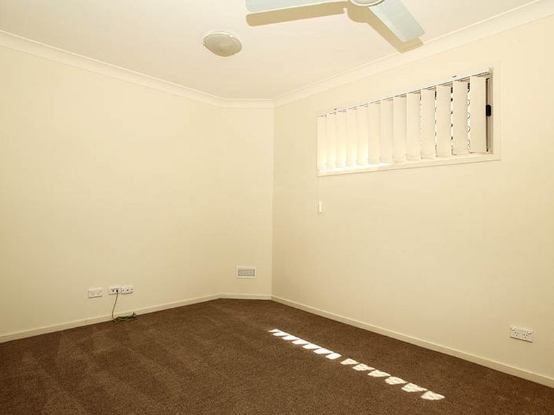 87a Laura St, Tarragindi QLD 4121