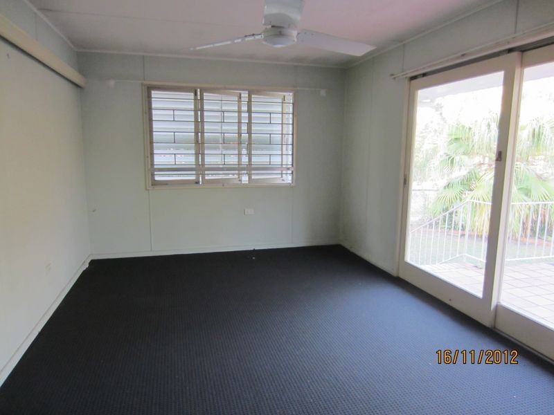 85 Middle St, Coopers Plains QLD 4108