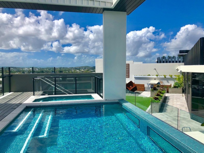 211/1 Deshon Street, Woolloongabba QLD 4102