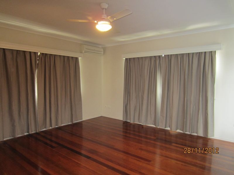 54 Winsome Rd, Salisbury QLD 4107