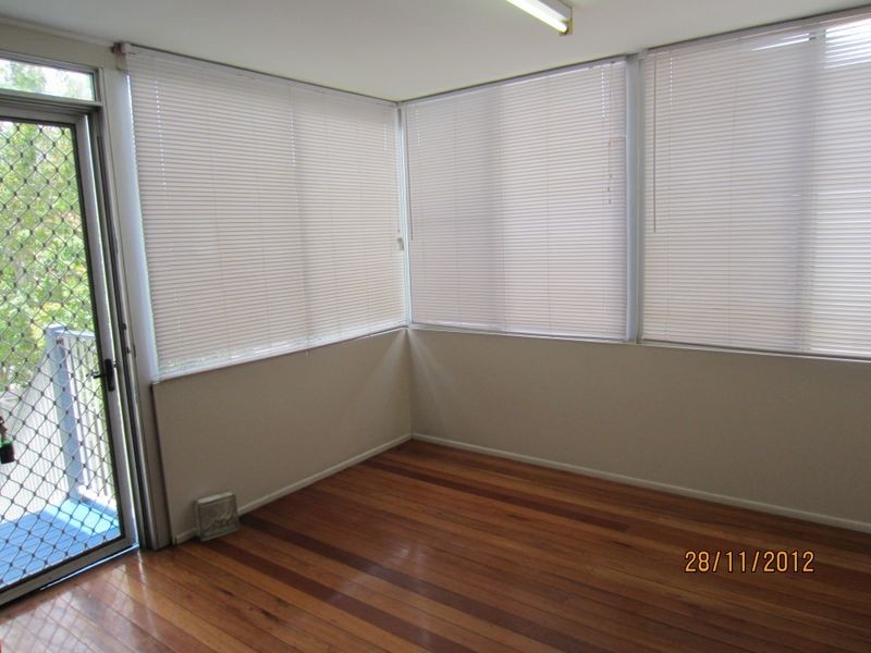 54 Winsome Rd, Salisbury QLD 4107