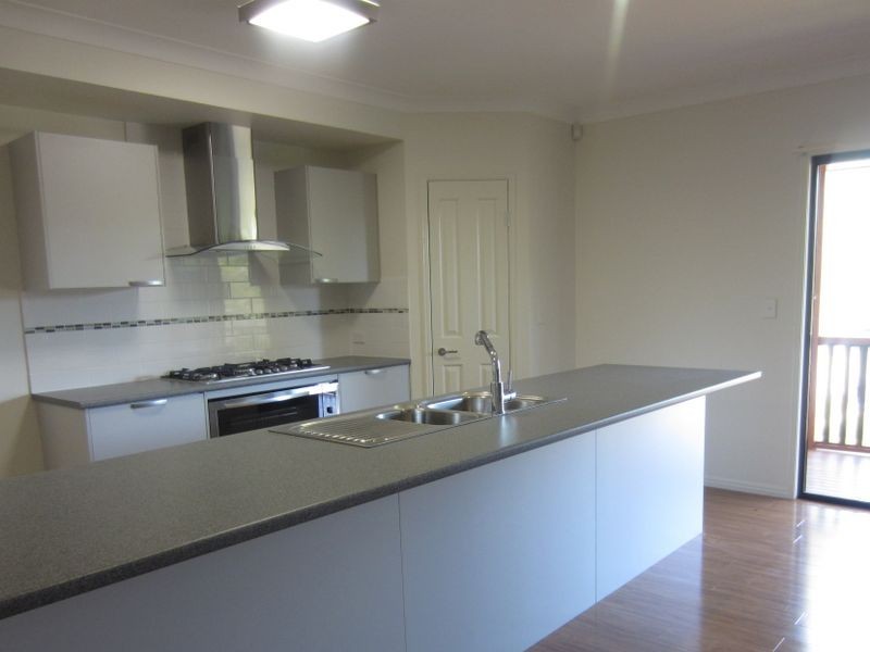 32 Heaton St, Rocklea QLD 4106