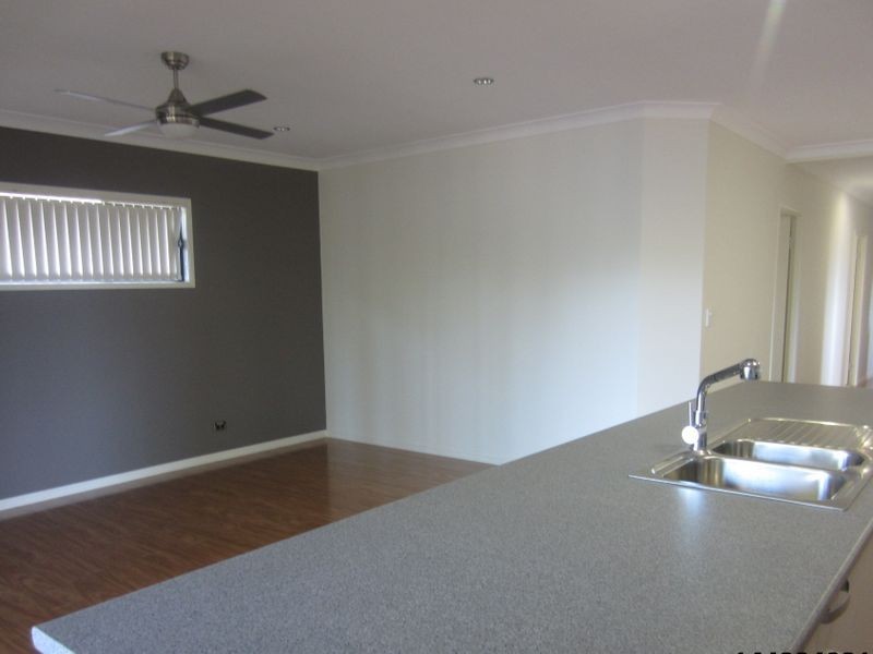 32 Heaton St, Rocklea QLD 4106