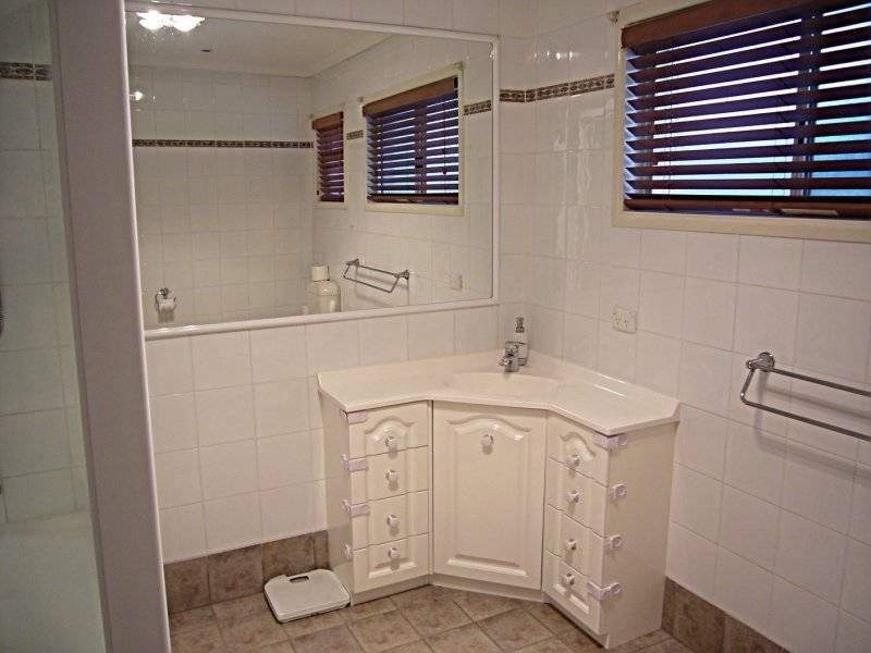46 Narelle Crescent, Rochedale South QLD 4123