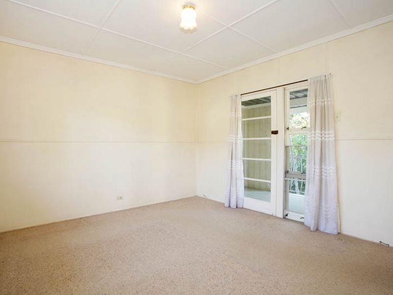 18 Meynell St, Salisbury QLD 4107