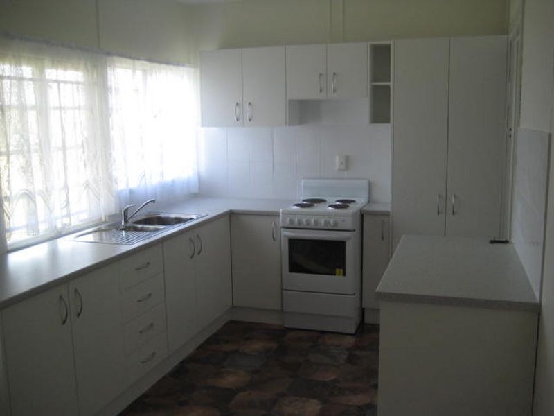 15 Golda Ave, Salisbury QLD 4107