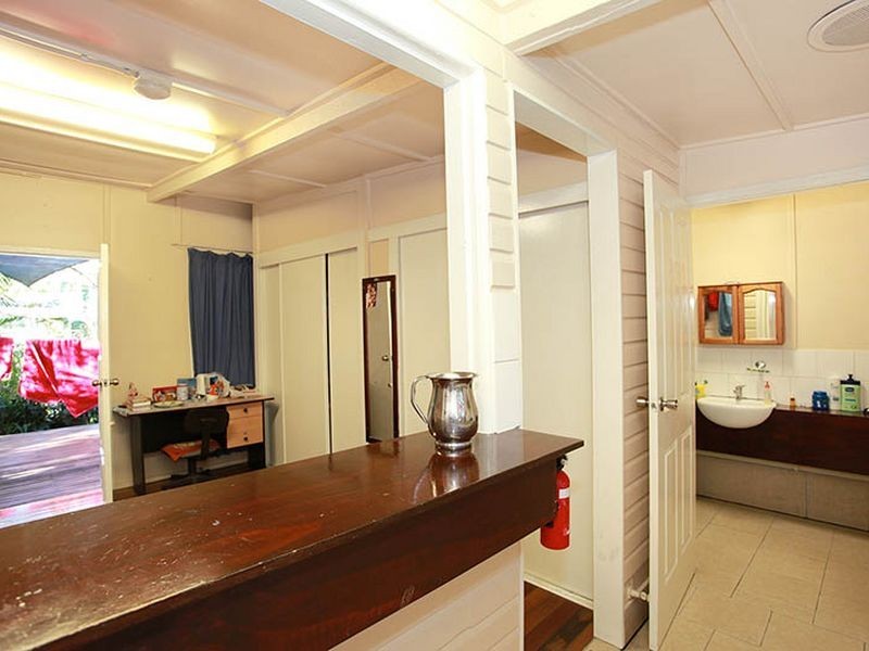 282 Orange Grove Rd, Salisbury QLD 4107