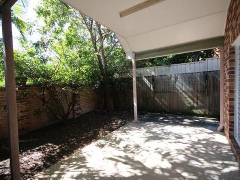 1/33 Chaucer Street, Moorooka QLD 4105