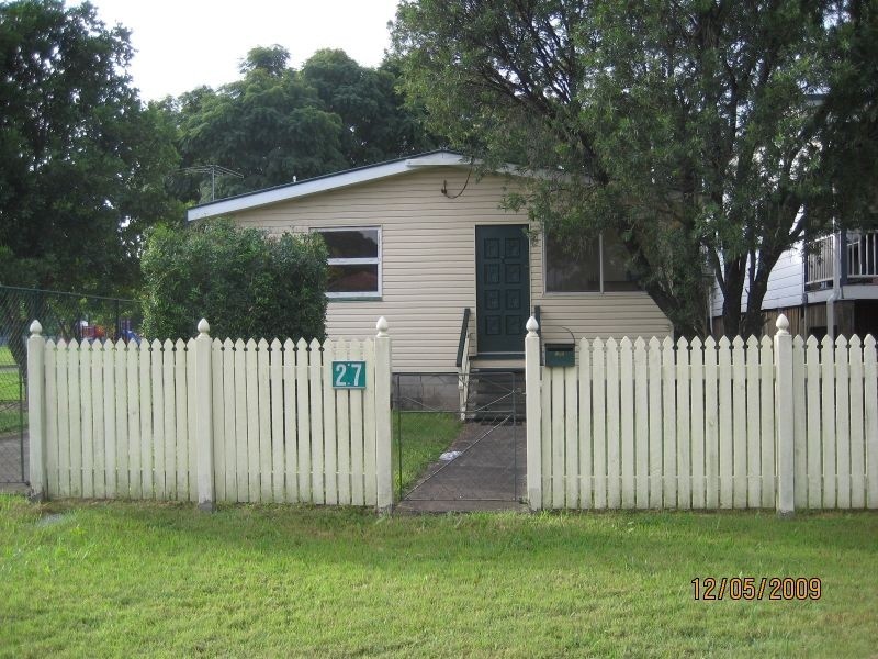 27 Salisbury St, Rocklea QLD 4106