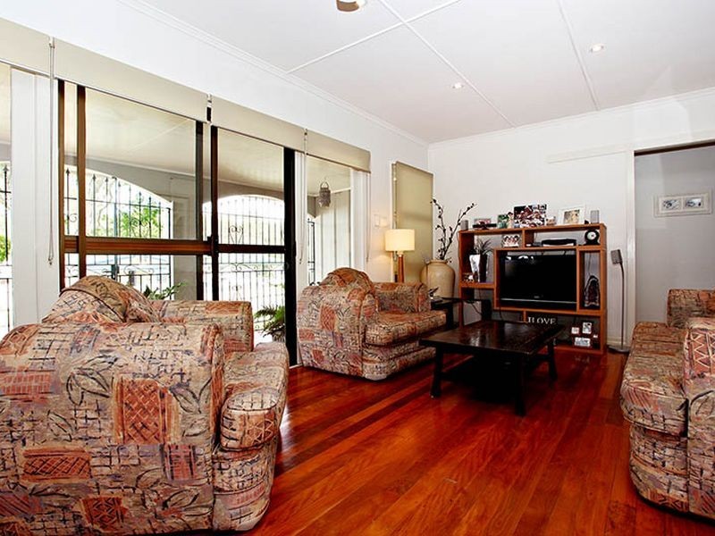 1 Courtland St, Salisbury QLD 4107