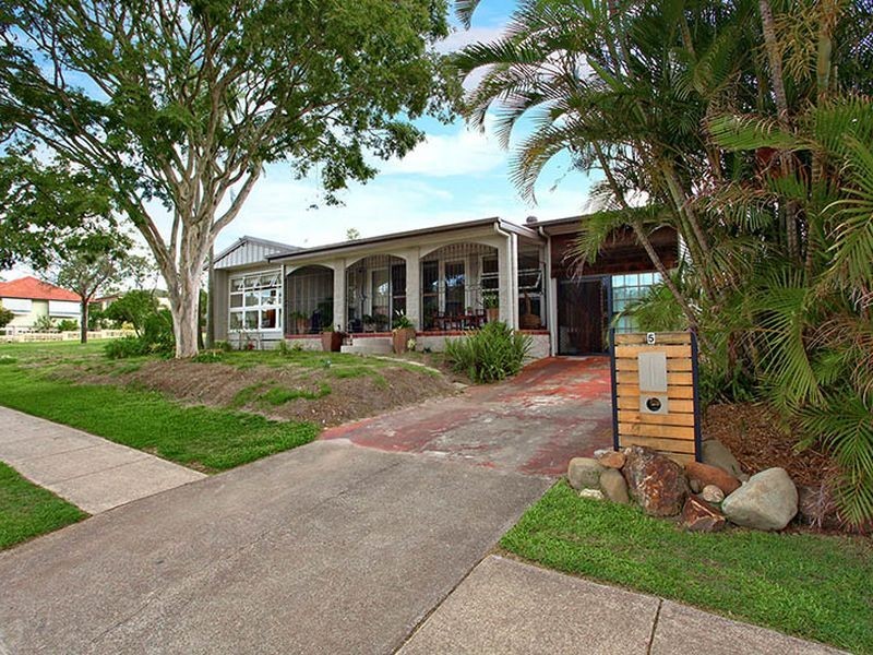 1 Courtland St, Salisbury QLD 4107