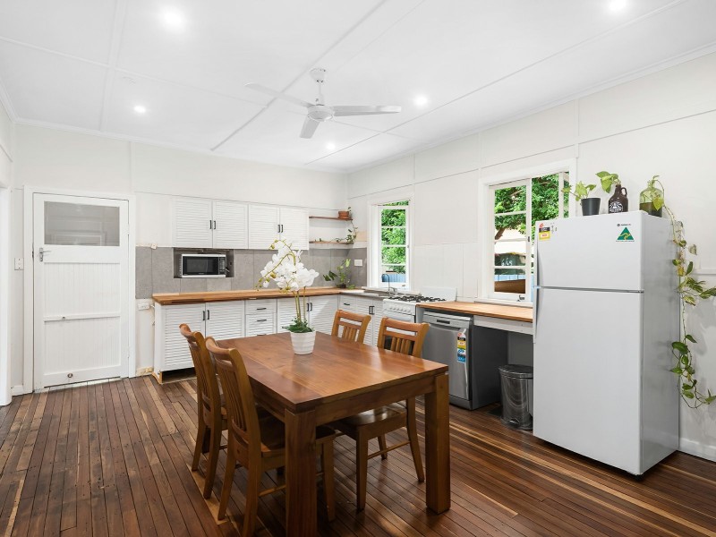 65 Gainsborough Street, Moorooka QLD 4105