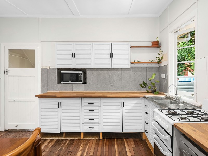 65 Gainsborough Street, Moorooka QLD 4105