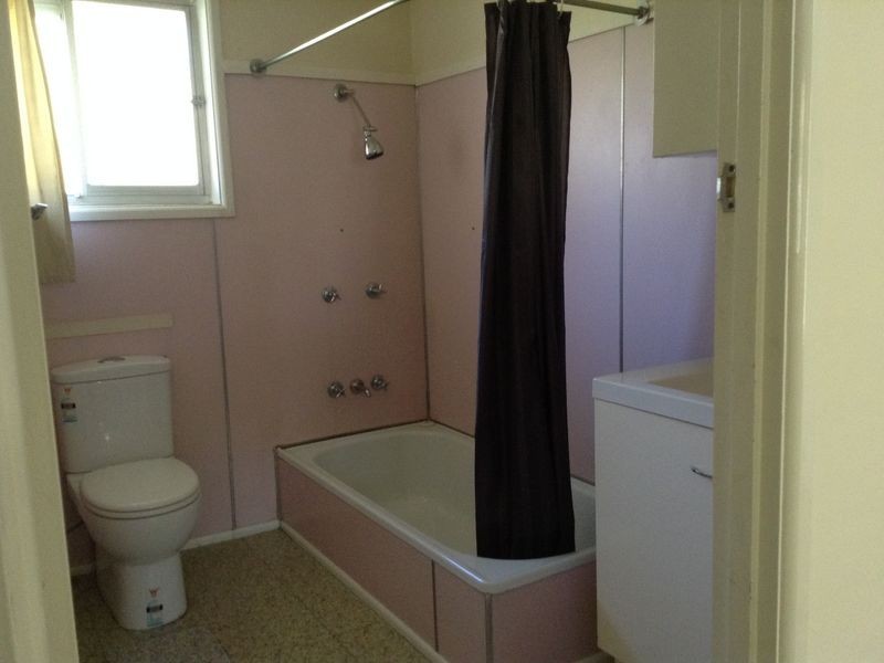 21b Canfield St, Nathan QLD 4111