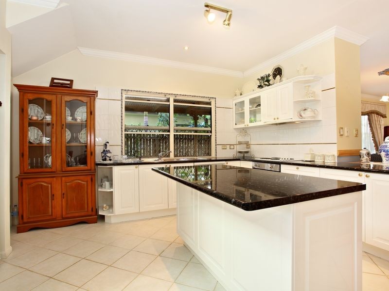 63 Lillian Ave, Salisbury QLD 4107