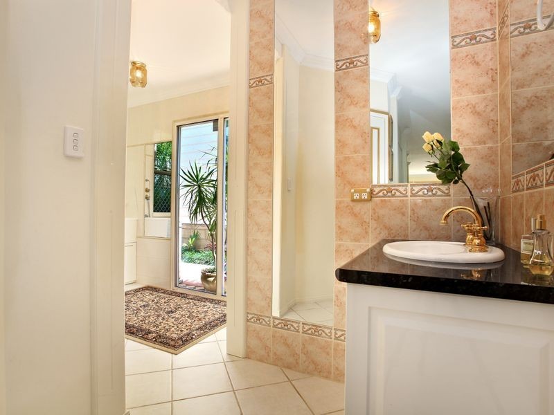 63 Lillian Ave, Salisbury QLD 4107