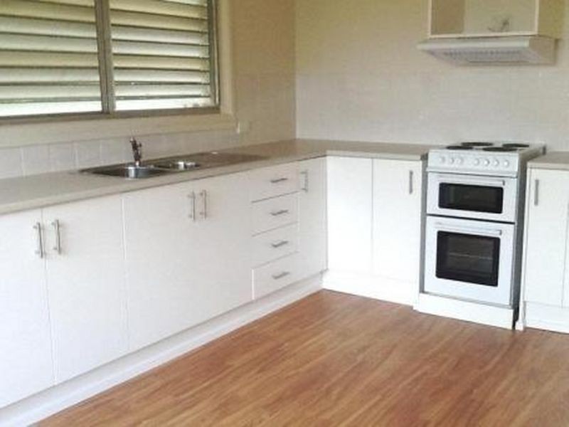 8 Callitris St, Acacia Ridge QLD 4110