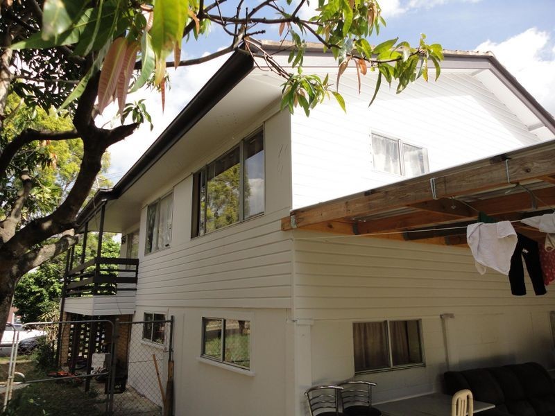 8 Callitris St, Acacia Ridge QLD 4110