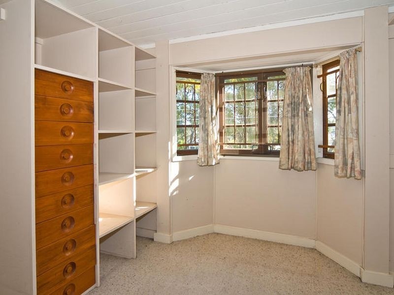 70 Lincoln St, Greenslopes QLD 4120