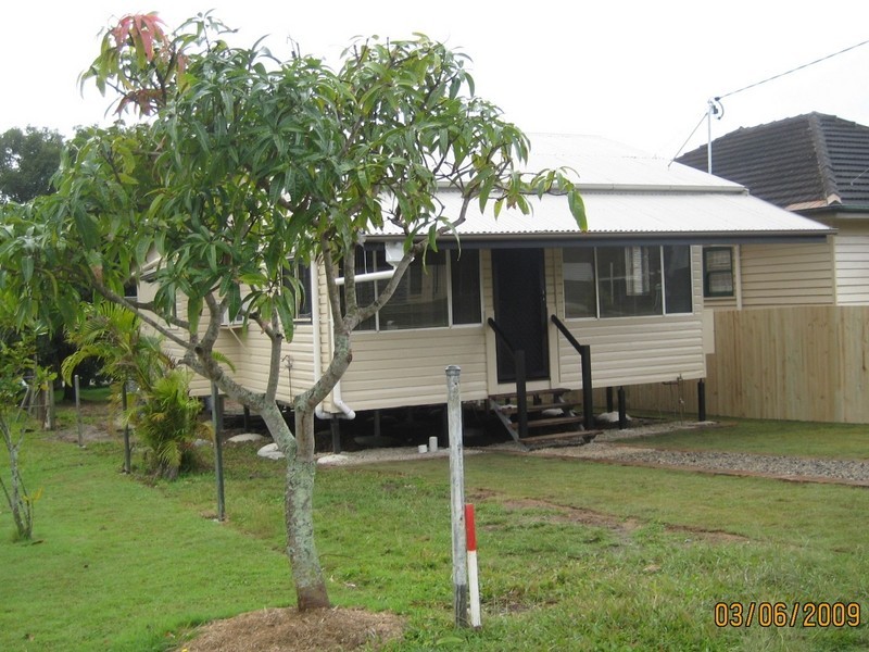 29 Dartmouth St, Coopers Plains QLD 4108