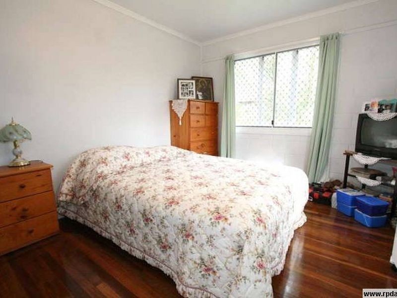 66 Merchiston St, Acacia Ridge QLD 4110