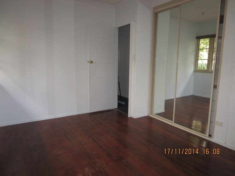 11 Camlet Street, Mount Gravatt East QLD 4122