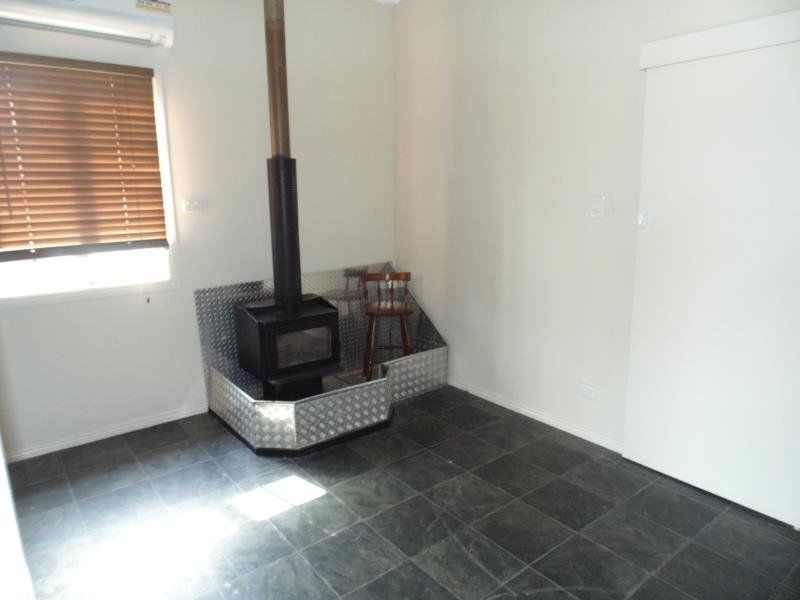 15A Marshall Rd, Rocklea QLD 4106