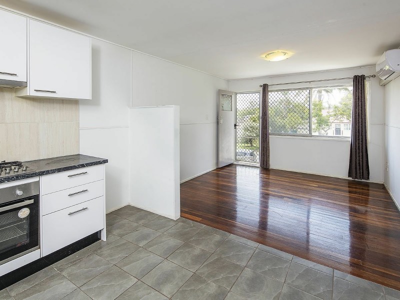 2/177 Douglas Road, Salisbury QLD 4107