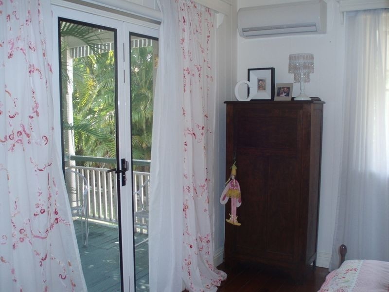 19 Nicholson Ave, Salisbury QLD 4107