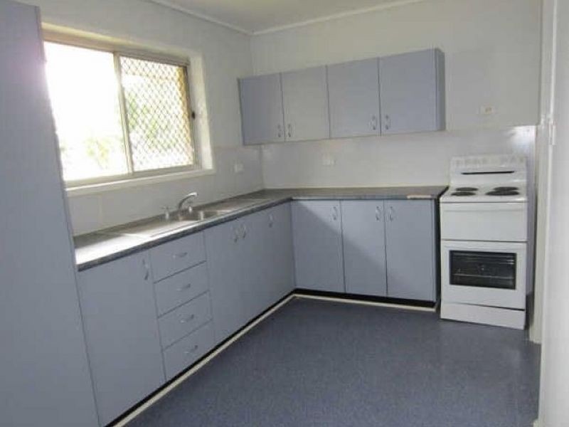 146 Waratah Drive, Crestmead QLD 4132