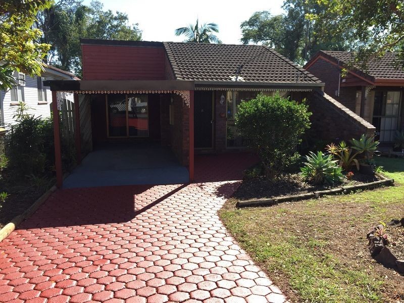 33 Longden Street, Coopers Plains QLD 4108