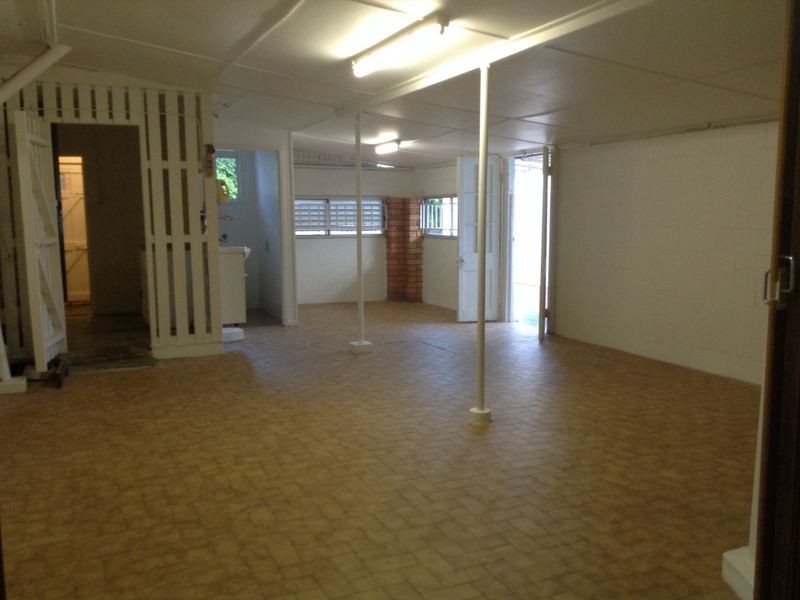 77 Buddleia St, Inala QLD 4077